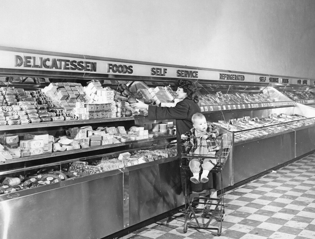 child in supermarket